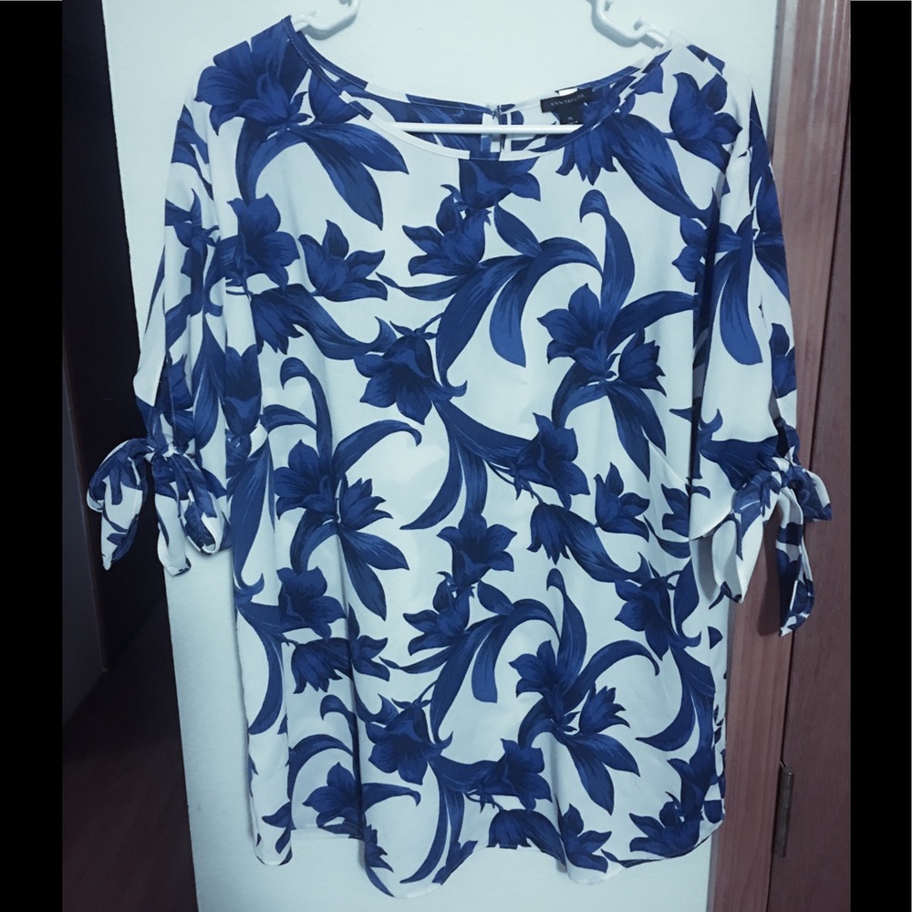 EUC Ann Taylor blouse